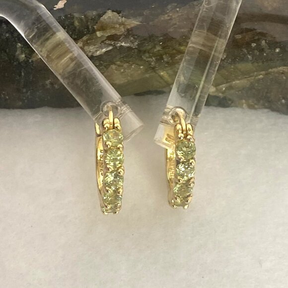 Gold Vermeil Sterling Silver 925 Round Peridot Small Huggie Hoop Earrings - Picture 11 of 16